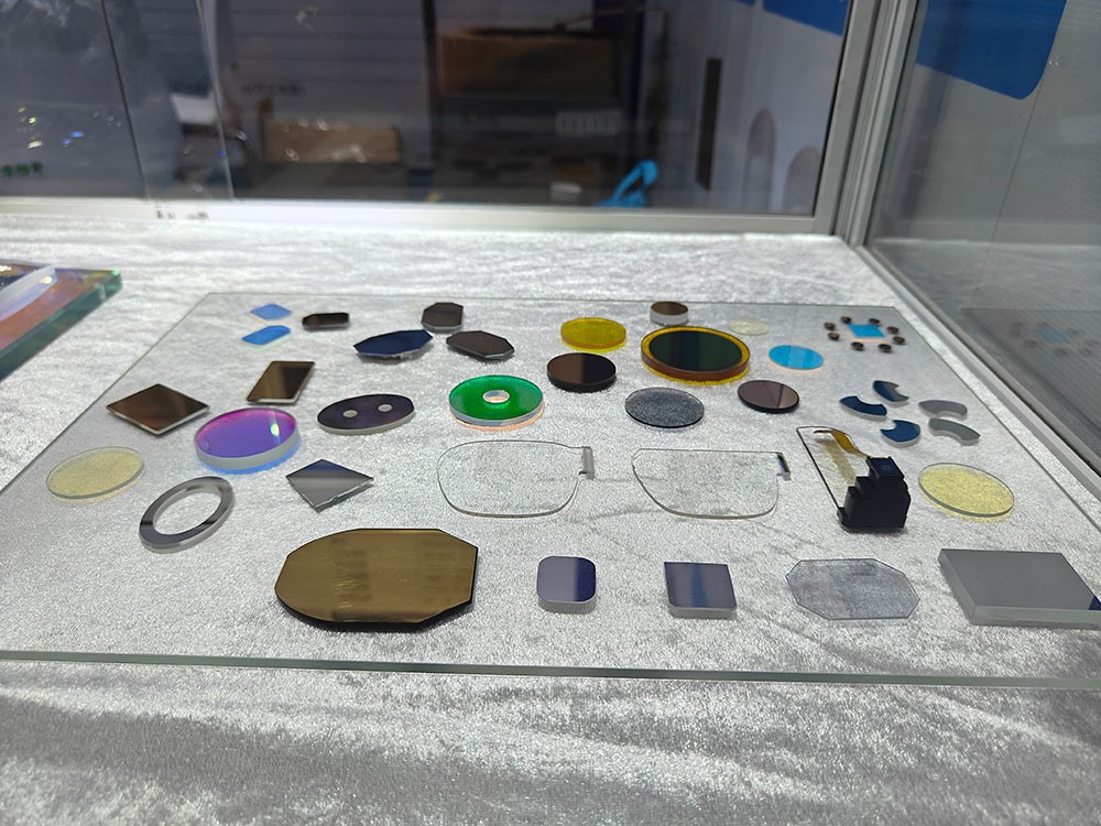 激埃特平面濾鏡及反射鏡展示