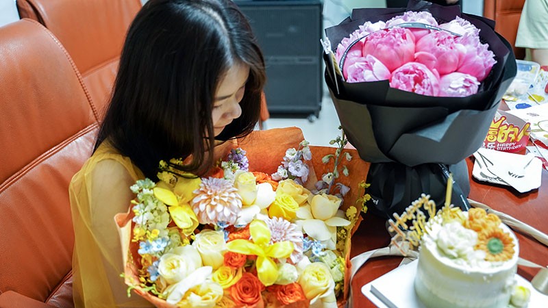 生日會(huì)現(xiàn)場(chǎng)美好拍圖